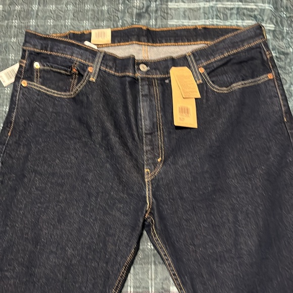 Levi’s 514 Straight Jeans - Picture 2 of 8